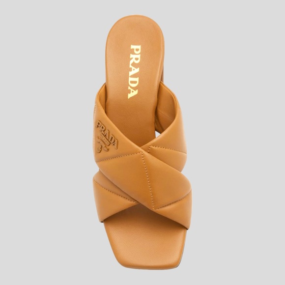 🆕 👡 Prada Quilted Lambskin Crisscross Slide Sandals Color: Caramello Size: 38 - Picture 4 of 6